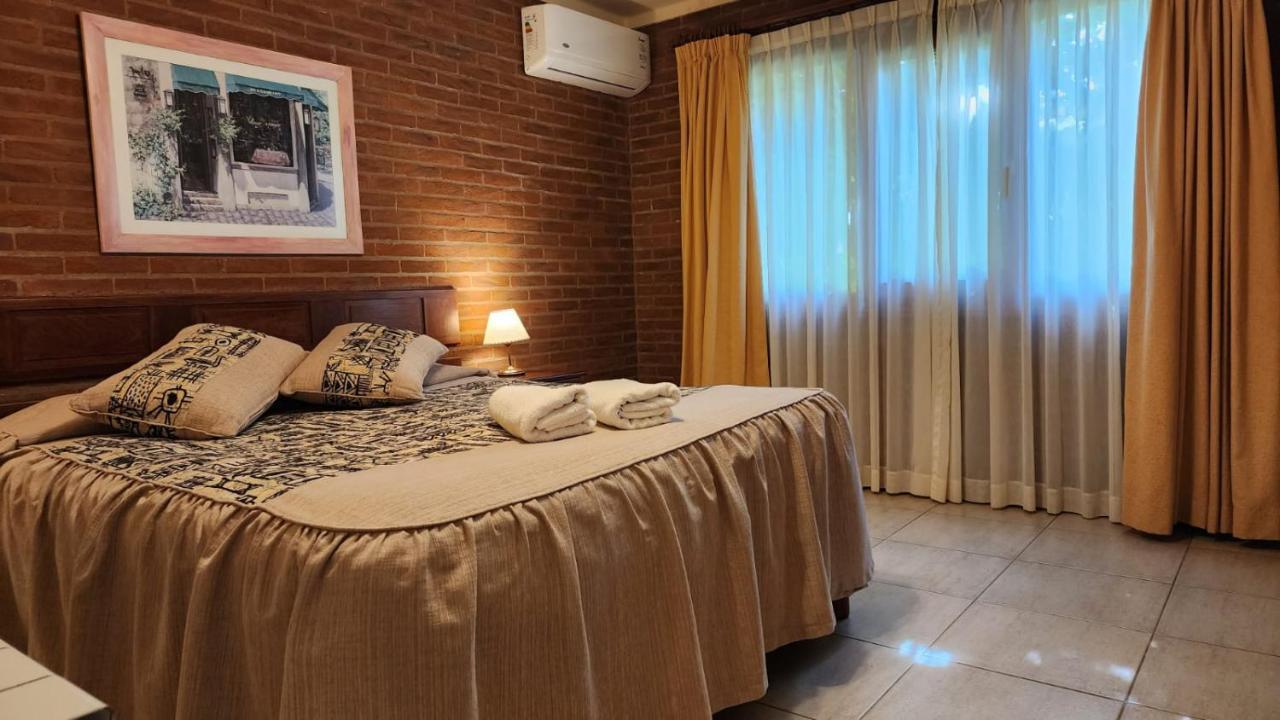 Refugio Del Bosque Villa Carilo Eksteriør bilde