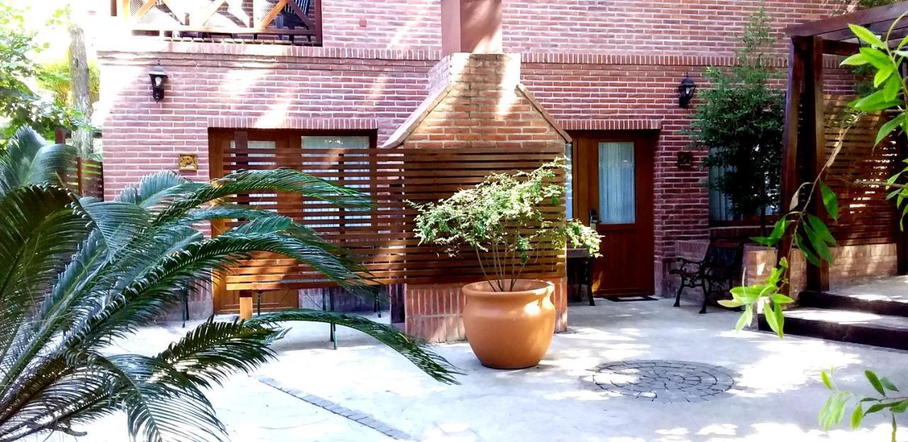 Refugio Del Bosque Villa Carilo Eksteriør bilde
