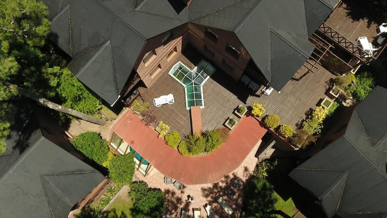 Refugio Del Bosque Villa Carilo Eksteriør bilde
